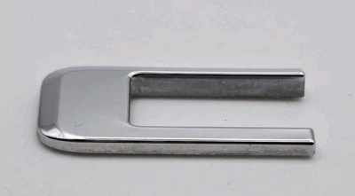 2008 CADILLAC CTS EMBLEM OEM - Image 1 of 4