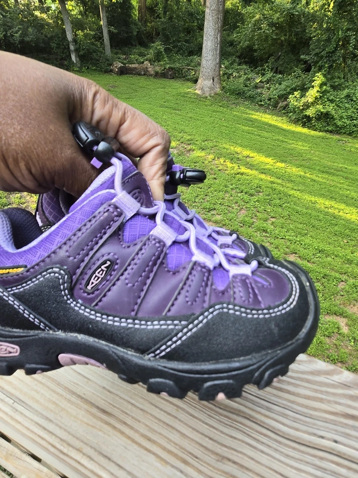 Zapatos de Trail Keen Pagosa Niños Bajos Impermeables Púrpura Negro Senderismo Talla 10 Duraderos Foto 1 de 4