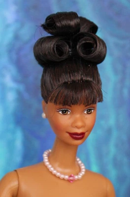 Desnuda AA Nichelle Barbie nupcial updo ojos marrones labios rojos flequillo TNT DBox4 ÚNICO EN SU CLASE Foto 1 de 4