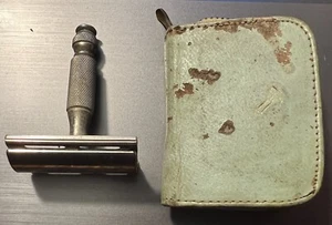 Vintage Gillette Razor and Leather Carrying Case (Made in Austria) - Picture 1 of 15