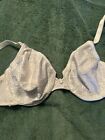 Womens Bra- 34B "Vanity Fair" pre-owned Underwire cups with thread design