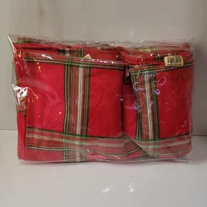 Lenox Mantel Reunión Vacacional Rojo Cuadros 65" x 75" Decoración de Navidad - Imagen 1 de 7
