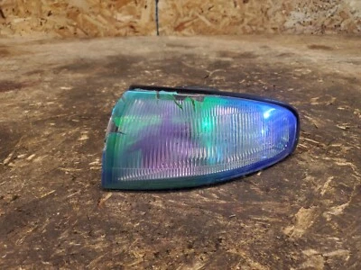 Nissan S14 240SX 1994-1998 OEM luz de esquina izquierda Foto 1 de 4