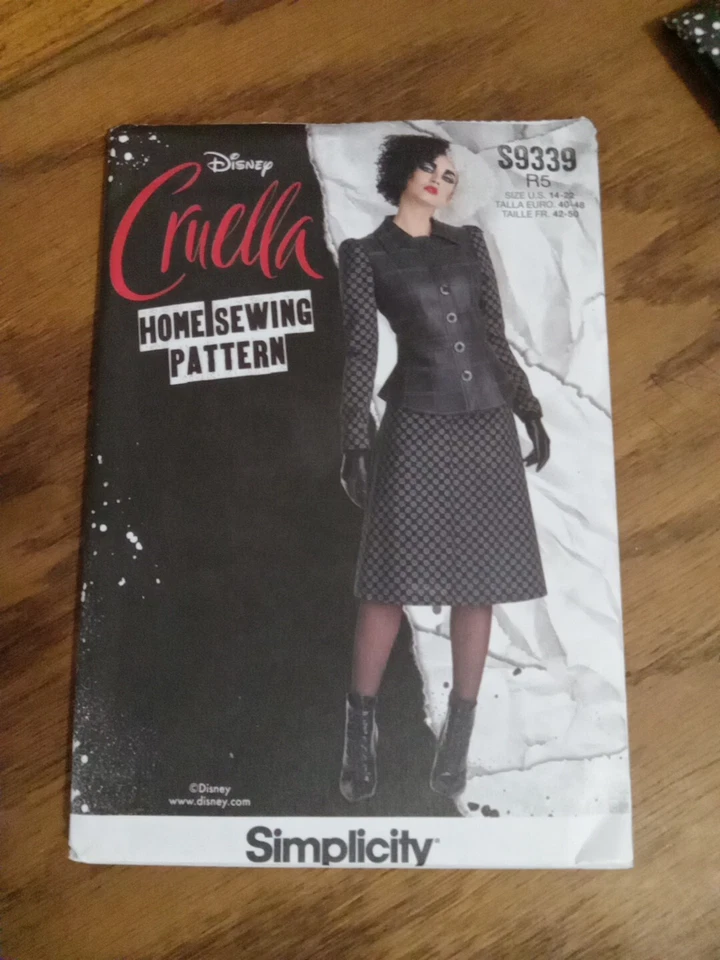 Simplicity Sewing Pattern S9339 Disney Cruella Costume Outfit Misses 14-22 Uncut