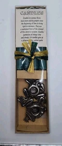 Small Candle Silverstone Metal Frog Candle Holders Gift Boxed With Green Candles - Picture 1 of 10