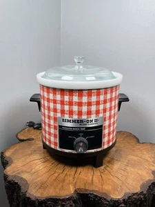 VTG Simmer-On II Hamilton Beach 4 qt. Slow Cooker - Picture 1 of 9