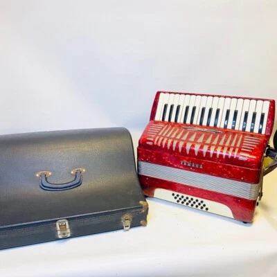 Acordeón Yamaha YA-21 Rojo 32 Teclado 21 Bajo sin Estuche # En Stock Envío Rápido Foto 1 de 4