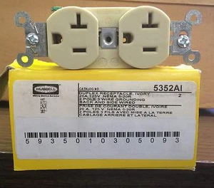 New Hubbell 5352AI Duplex Receptacle (10/Box) - Picture 1 of 3