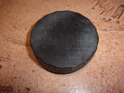 90-05 MAZDA MX-5 MIATA BRAKE MASTER CYLINDER RESERVOIR CAP, LID Foto 1 de 2