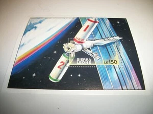 Vintage Sierra Leone Exploration of Mars Stamps USA Salute - Picture 1 of 1