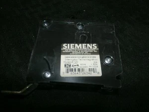 B120 Siemens 20 amp 120/240 voltios 1 polo perno en interruptor  - Imagen 1 de 5