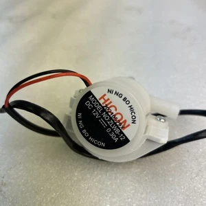 Pompa acqua di ricambio Insignia HICON per macchina del ghiaccio portatile NS-IMP33SS9 - Foto 1 di 6