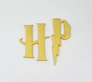 HARRY POTTER LOGO - EDIBLE CAKE TOPPER - 14CM - BLACK OR GOLD.. AMAZING!! - Picture 1 of 4