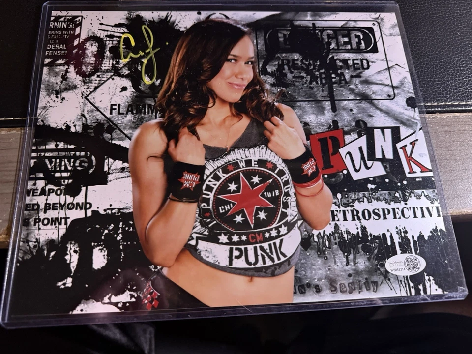 Aj Lee Firmado 8x10 Jsa Testigo Wwe  Foto 1 de 1