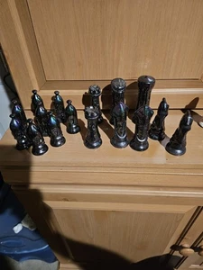 Set scacchi in ceramica smaltata 32 pezzi vintage pezzi gioco lucido - Foto 1 di 16