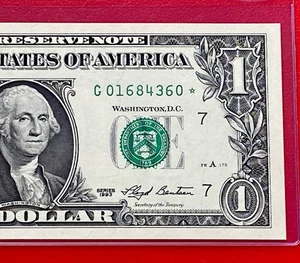 1993 STAR NOTE  $1 DOLLAR BILL ( CHICAGO G ) UNCIRCULATED - Picture 1 of 3