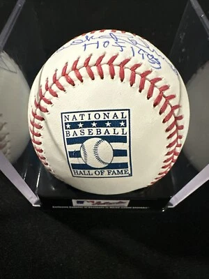 BROOKS ROBINSON BALTIMORE ORIOLES HOF - AUTHENTIC SIGNED BASEBALL ~ JSA/COA - Image 1 of 4