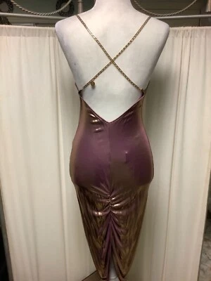 Vestido Patrizia Pepe Dorado Púrpura Dobladillo Asimétrico Cadena Eslabón Correa XS Foto 1 de 4