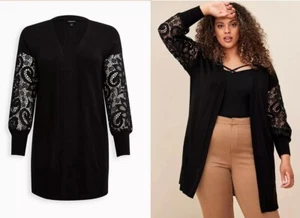 NUEVO CON ETIQUETAS TORRID (00X) M/10 Cárdigan Negro Ojales Encaje Manga Globo Suéter Abierto   - Imagen 1 de 6