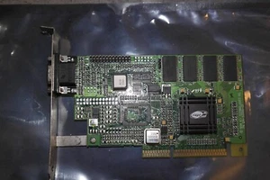ATI RAGE 128 VR 8 MB universal AGP VGA Graphics Card - Picture 1 of 3