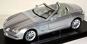 Mercedes Benz Vision SLR Roadster 2004-09 Silver Metallic Crystal Laurit Silver - Picture 1 of 4