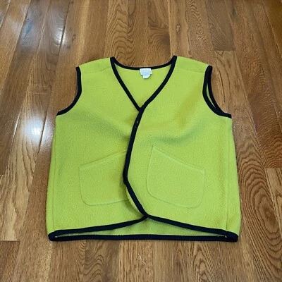 Moda Int’l Fleece Green Boho Retro Vest  Sz L (23x24)  - Image 1 of 4