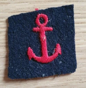 Antico fregio ricavato da divisa Marina Militare Italiana - Foto 1 di 2