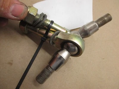 2010 Ski-Doo Summit 800 L&R tie rods in knuckles - Image 1 of 4