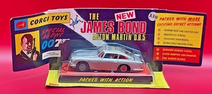 1966 CORGI TOYS JAMES BOND 007 ASTON MARTIN DB5 MINT ON CARD - Picture 1 of 6