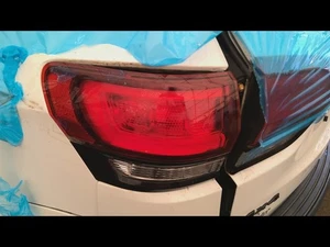 Driver Tail Light Wk Body VIN E Or F 6th Digit Fits 14-22 GRAND CHEROKEE 6731383 - Picture 1 of 12