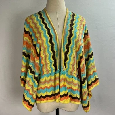 Cardigã Chelsea & Violet bonito suéter dolman multicolorido Chevron tamanho P - Imagem 1 de 4