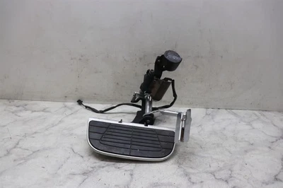 Tablero derecho del conductor Honda VTX1300 2004-2009 con pedal de freno y maestro de freno Foto 1 de 4