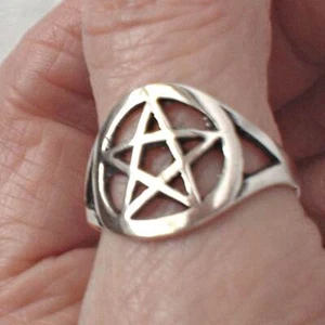 Pentagram Ring Sterling Silver Classic Pentacle Witch Wicca Goth Magic Reiki - Picture 1 of 6