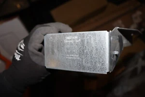 1 - Simpson Strong-Tie MIU4.75/11 Face-Mount Balkenaufhänger - Bild 1 von 1