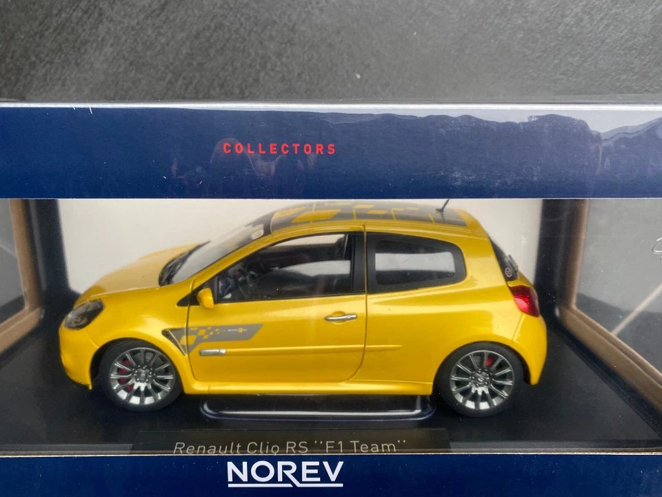 Renault Clio RS "F1 Team" Gialla Norev 1/18 - Immagine 1 di 1