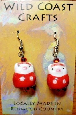 Juego de collar y pendientes colgantes de cerdito de cerámica roja y blanca Foto 1 de 2