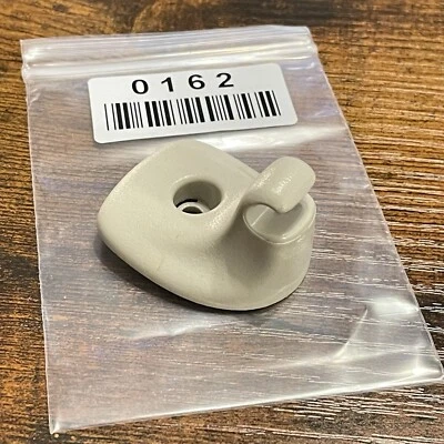 ✅2011-2015 Chrysler 200 Dodge Avenger SUN VISOR SUPPORT CLIP MOPAR Beige #️⃣0162 - Image 1 of 4