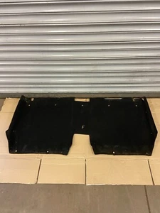 2001 MG MGF TF 2DR PARATIE POSTERIORE PANNELLO RIVESTIMENTO TAPPETO DIETRO SEDILI-VVC-160 130 1.8 - Foto 1 di 4