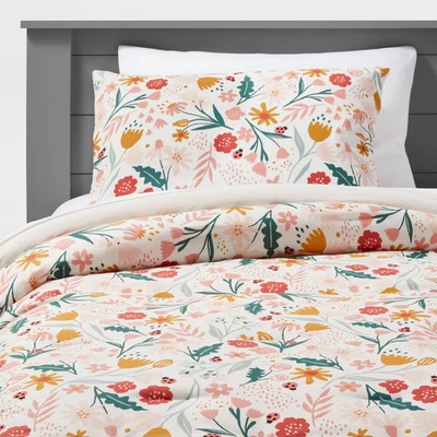 Twin Garden Floral Kids' Comforter Set - Pillowfort: Girls Bedding, Twin Size,