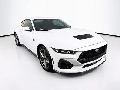 Ford Mustang GT 2024 Foto 1 de 4