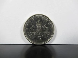 United Kingdom 5 Pence 1990 Coin A0514 - Picture 1 of 2