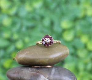 Solid 10K Yellow Gold Dark Red Ruby Ring Tulip Engagement sz 5.75 Vintage Estate - Picture 1 of 10