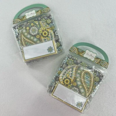 Dos juegos de hora feliz Vera Bradley Lemon Parfait nuevos con etiquetas Foto 1 de 4