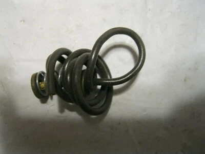 Standard S-22 Lamp Socket - Imagem 1 de 4