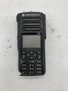 Motorola XPR7550e AAH56RDN9RA1AN UHF Portable Two Way Radio - NO POWER - Zdjęcie 1 z 5