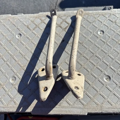 Brazos retrovisores exteriores diestros para camioneta Chevrolet GMC Suburban C10 1960-1966 despegue Foto 1 de 4