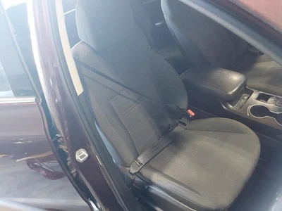 Used Front Right Seat Belt Front fits: 2017 Kia Sorento bucket seat passenger re Foto 1 de 4