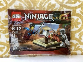 LEGO NINJAGO: Cru Master's Training Grounds (30425) New 2017