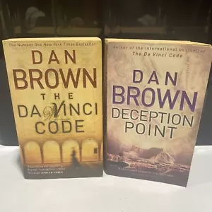 2 Lot Dan Brown - The Da Vinci Code & Deception Point Small Paperbacks - Picture 1 of 12