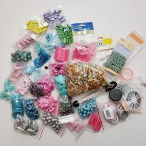 Beads Lot 2lbs 3oz Glass Plastic Sorted Loose Destash Crafts Jewelry Maker Space - Picture 1 of 7
